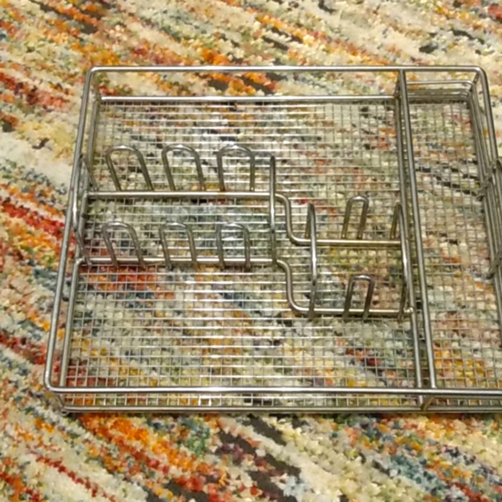 Metal drawer organizer